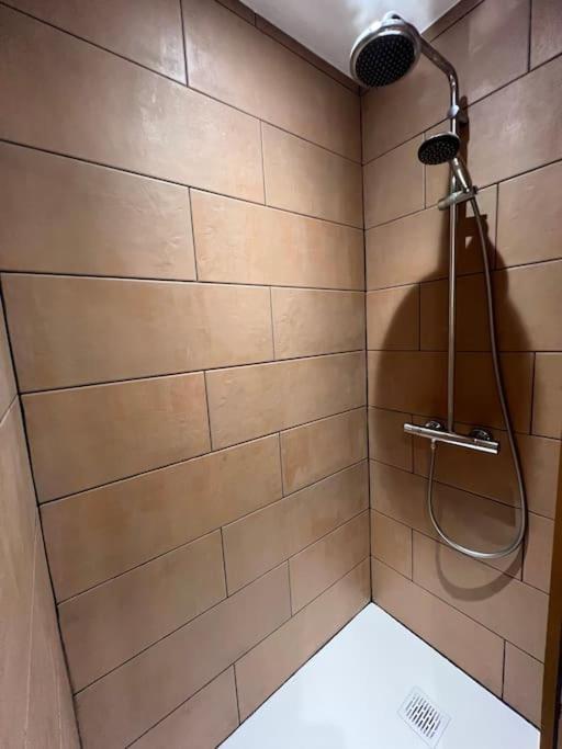 Le Spritz Apartment Шалон-сюр-Сон Екстериор снимка